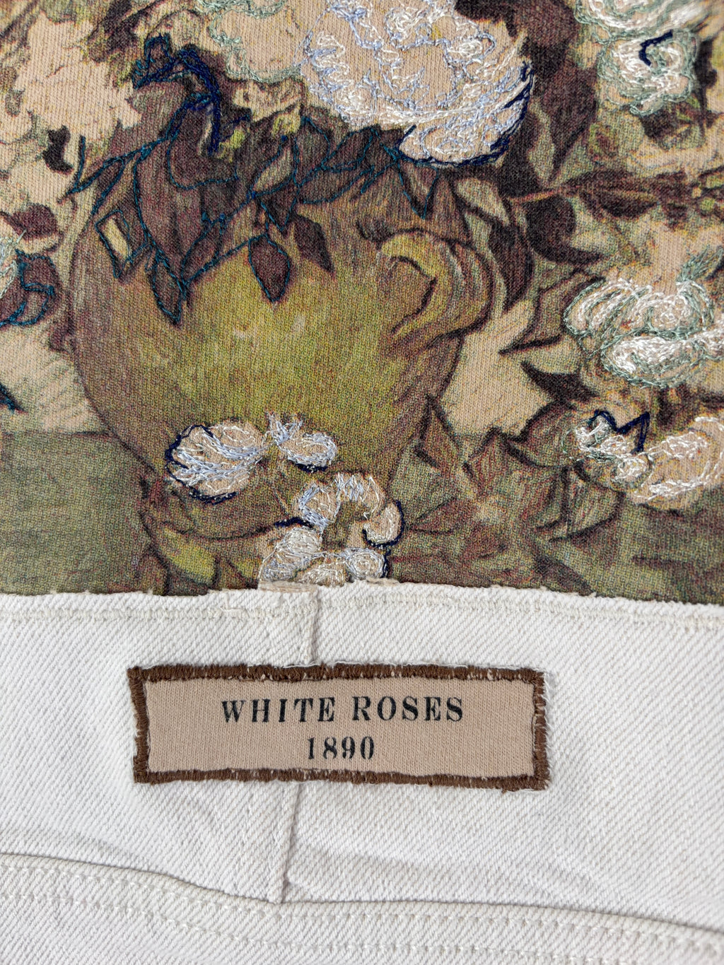 No. 004 White Roses | Large